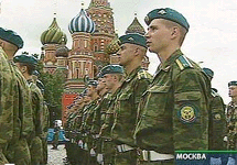 Военнослужащие Московского гарнизона. Кадр НТВ