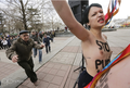 Акция Femen в Симферополе. Фото: Femen.org